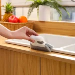 فرشاة Glintora لتنظيف الزوايا والمجاري الضيقة / Window Cleaning Brush Windowsill - Image 4