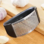 هراسة Glintora الثوم الاحترافية (ستانلس ستيل) / Stainless Steel Garlic Press Crusher - Image 4